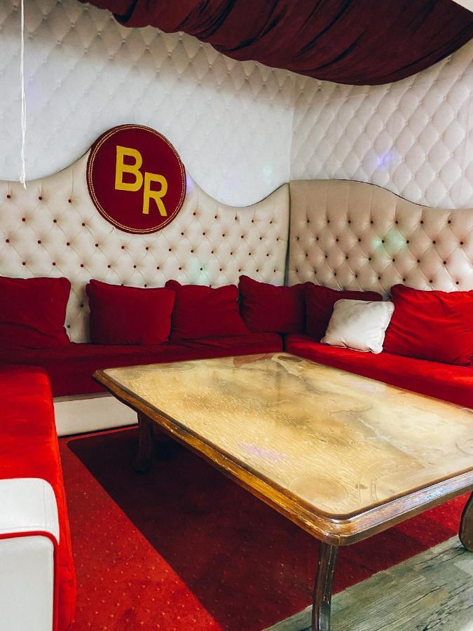 Al Baraka Bed & Breakfast Borovoe Bagian luar foto