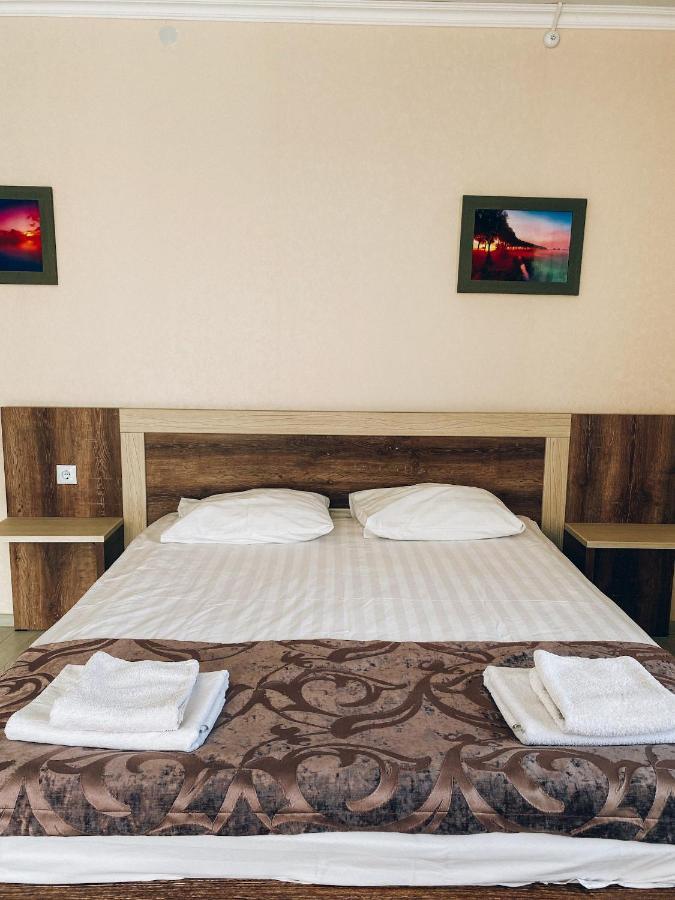 Al Baraka Bed & Breakfast Borovoe Bagian luar foto